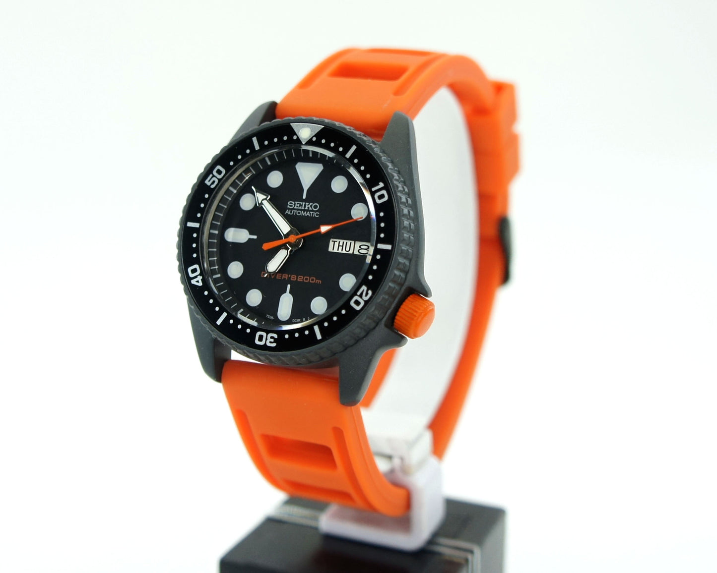 Seiko mod skx013 black dial 2 FREE rubber strap 38mm seiko mechanical watch summer watch